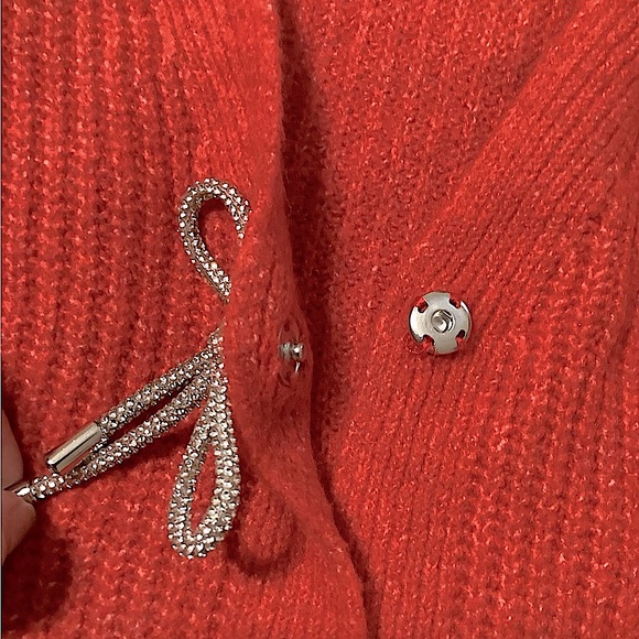 Cropped Long Sleeve Sweater, Red, Diamond Jewel Bow, Small - Picture 3 of 7